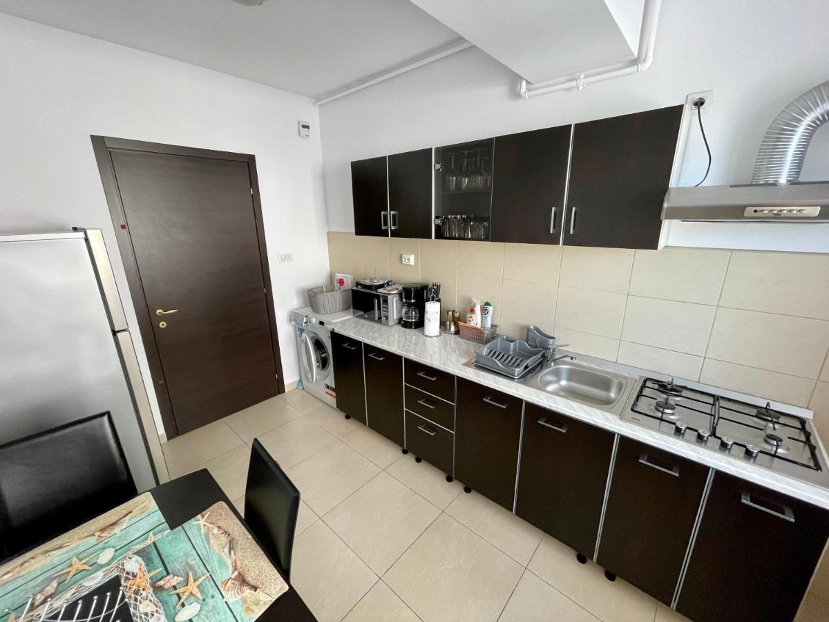 Alcomar Apartment - Summerland Mamaia Extérieur photo