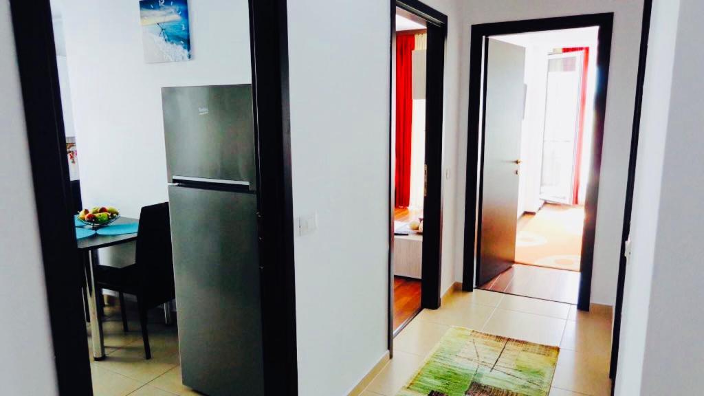 Alcomar Apartment - Summerland Mamaia Extérieur photo